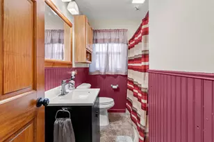 3100 Omro Rd, Oshkosh, WI 54904 - Photo 5