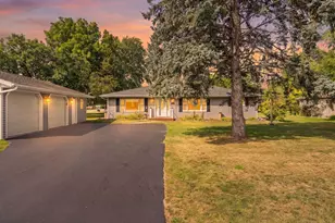 3100 Omro Rd, Oshkosh, WI 54904 - Photo 15