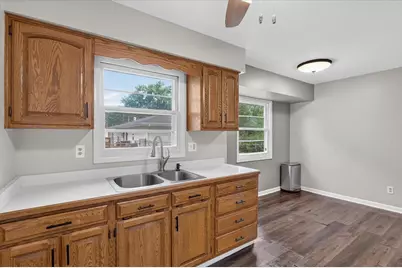 1965 Robin Road, Beloit, WI 53511 - Photo 11
