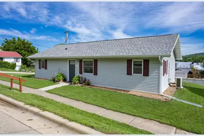 119 W Hall Street, Kendall, WI 54638 - Photo 3
