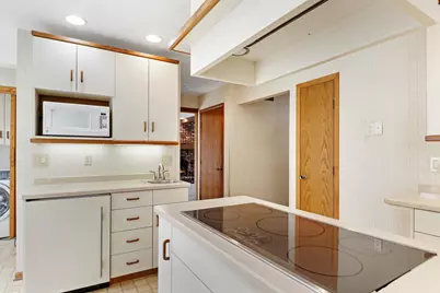 409 Blue Ridge Parkway, Madison, WI 53705 - Photo 13