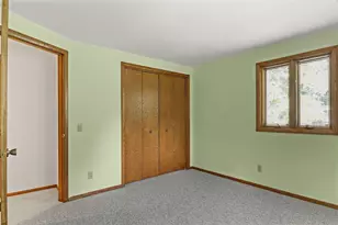 409 Blue Ridge Pkwy, Madison, WI 53705 - Photo 35