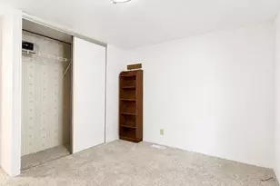 119 Oak Park Dr, Menasha, WI 54952 - Photo 23
