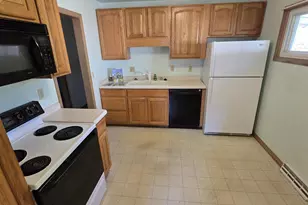 4918 Marvin Ave, Madison, WI 53711 - Photo 3