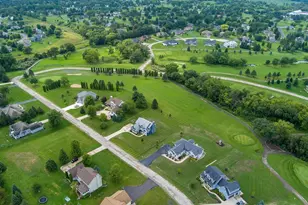 W4654 Pebble Dr, Elkhorn, WI 53121 - Photo 61