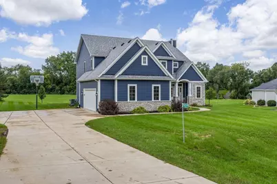 W4654 Pebble Drive, Elkhorn, WI 53121 - Photo 7