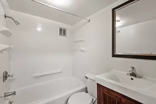 2810 Milwaukee St, Madison, WI 53704 - Photo 31