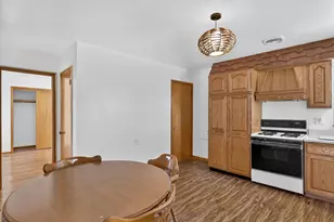 1809 Burton St, Beloit, WI 53511 - Photo 15