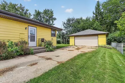 1809 Burton Street, Beloit, WI 53511 - Photo 31