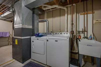 902 N Thompson Drive #2, Madison, WI 53704 - Photo 17