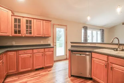 1603 Endl Boulevard, Fort Atkinson, WI 53538 - Photo 9