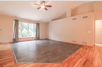 1603 Endl Boulevard, Fort Atkinson, WI 53538 - Photo 3