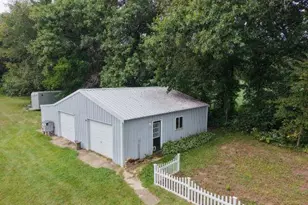 E8303 N Reedsburg Rd, Reedsburg, WI 53959 - Photo 61