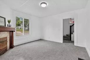 823 Oak St, Beloit, WI 53511 - Photo 13