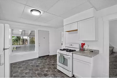 823 Oak Street, Beloit, WI 53511 - Photo 23