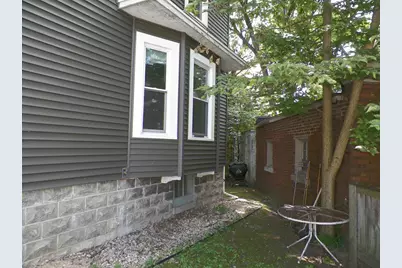 426 N Ingersoll Street, Madison, WI 53703 - Photo 3