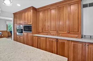 6514 Mendota Ave, Middleton, WI 53562 - Photo 5