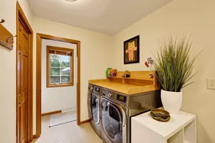 5629 Kinsale Dr, Fitchburg, WI 53711 - Photo 15