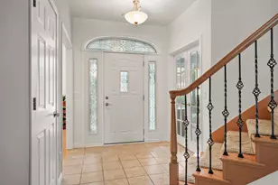 913 Countryside Crossing, Waunakee, WI 53597 - Photo 9