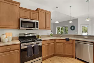 913 Countryside Crossing, Waunakee, WI 53597 - Photo 15