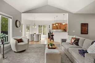 913 Countryside Crossing, Waunakee, WI 53597 - Photo 25