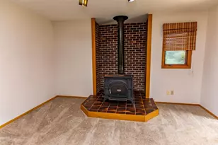 608 W Fountain St, Ridgeville, WI 53533 - Photo 13