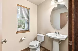 6115 Sledding Pkwy, Madison, WI 53558 - Photo 23