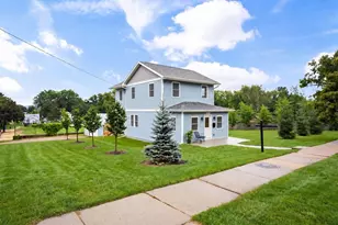 603 Walnut St, Baraboo, WI 53913 - Photo 3