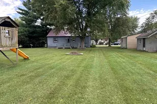 205 S 3rd St, Avoca, WI 53506 - Photo 31