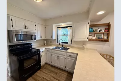 1115 Hiawatha Drive, Beaver Dam, WI 53916 - Photo 15