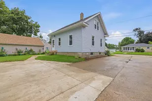 310 W Burnett St, Beaver Dam, WI 53916 - Photo 29