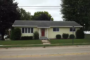 303 W Oshkosh St, Ripon, WI 54971 - Photo 1