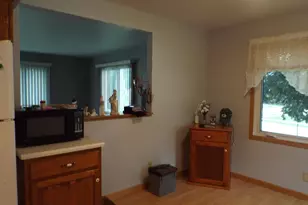 303 W Oshkosh St, Ripon, WI 54971 - Photo 9