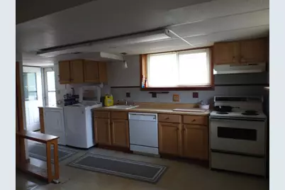 303 W Oshkosh Street, Ripon, WI 54971 - Photo 27