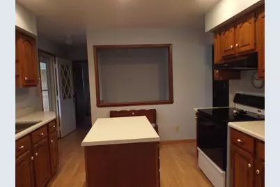 303 W Oshkosh Street, Ripon, WI 54971 - Photo 7