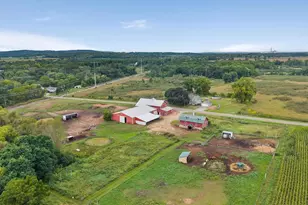 W8194 Thompson Rd, Poynette, WI 53955 - Photo 77