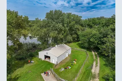 7938 E State Rd 59, Milton, WI 53563 - Photo 5