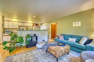 334 Amoth Ct, Madison, WI 53704 - Photo 7