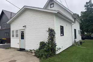 679 N Central Ave, Richland Center, WI 53581 - Photo 41