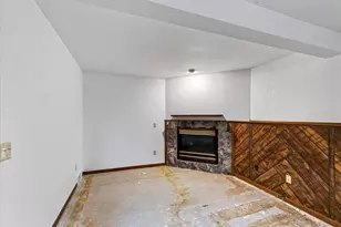 5010 Raymond Rd, Madison, WI 53711 - Photo 35