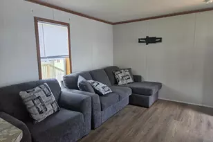 1105 Kellogg Ave, Janesville, WI 53545 - Photo 5