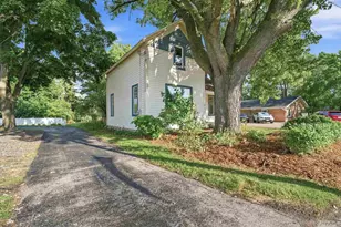 572 Mill St, Green Lake, WI 54941 - Photo 25