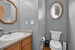 3409 Kingsbridge Dr, Janesville, WI 53546 - Photo 13