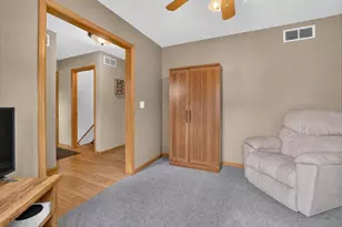 3409 Kingsbridge Dr, Janesville, WI 53546 - Photo 15