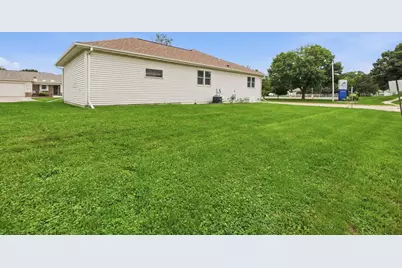 213 Hjemdal Lane, Deerfield, WI 53531 - Photo 31