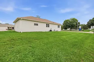 213 Hjemdal Ln, Deerfield, WI 53531 - Photo 31