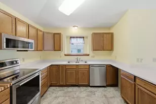 213 Hjemdal Ln, Deerfield, WI 53531 - Photo 11