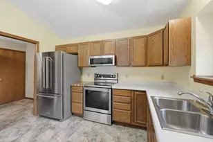213 Hjemdal Ln, Deerfield, WI 53531 - Photo 13