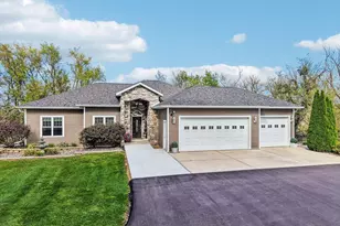 E9722 N Reedsburg Rd, Reedsburg, WI 53959 - Photo 57