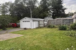 584 E 3rd St, Richland Center, WI 53581 - Photo 29